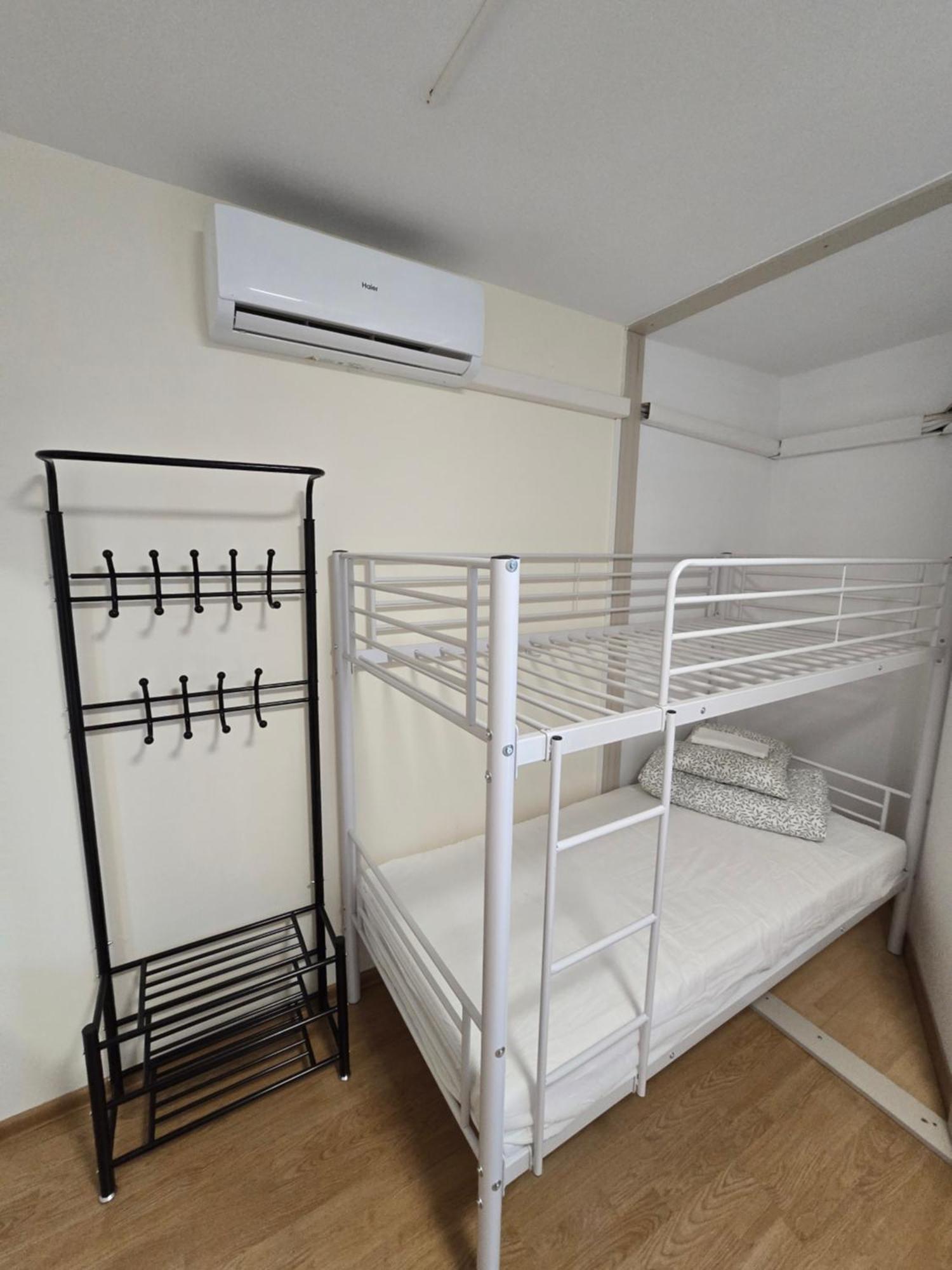 Hostel Rooms4rest Skibicka - Private For Tourists - Atr Consulting Sp, Z O,o, *