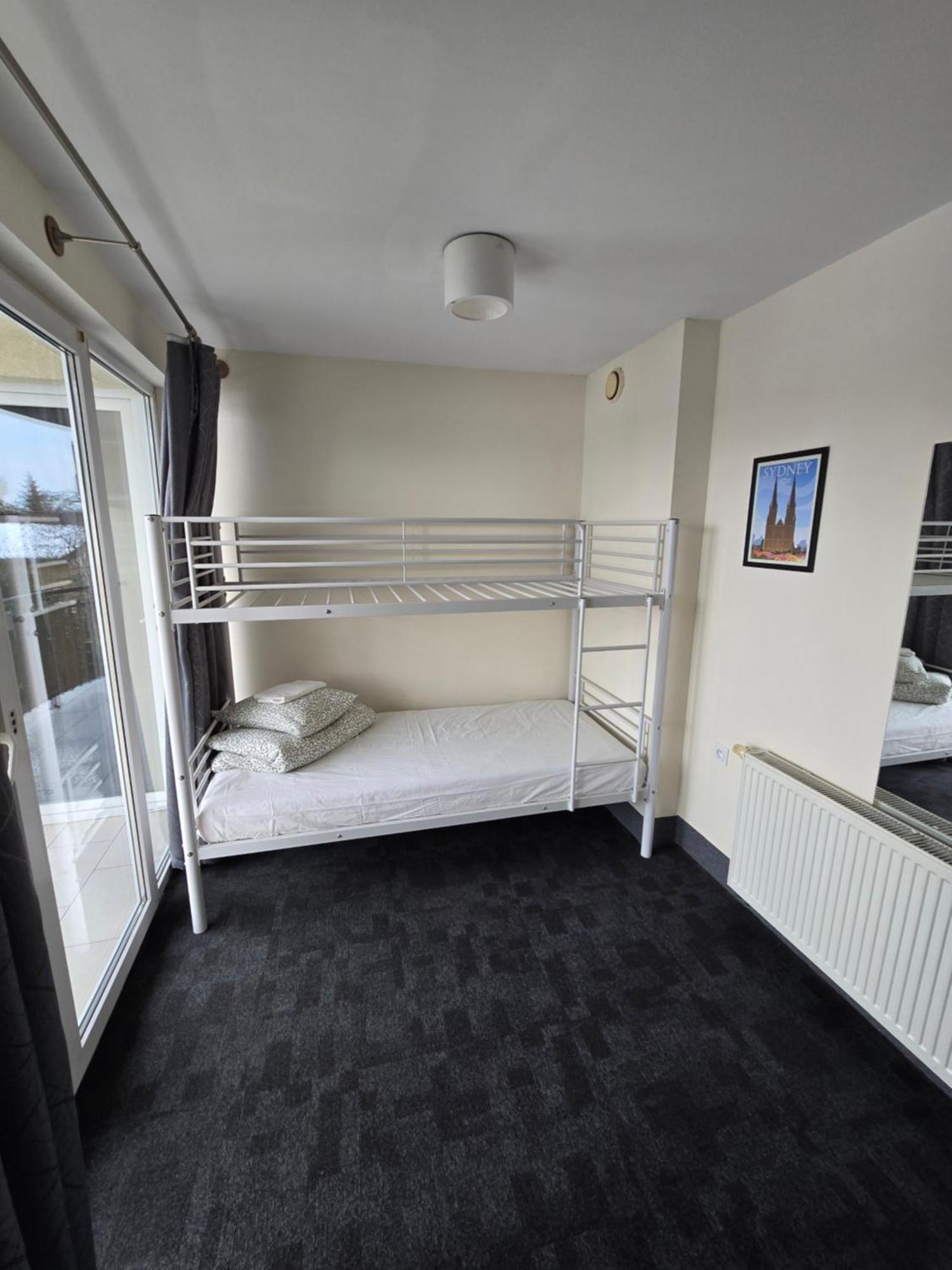 Hostel Rooms4rest Skibicka - Private For Tourists - Atr Consulting Sp, Z O,o, *